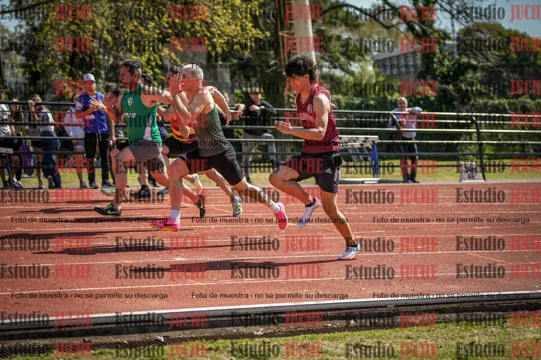 Fotos de los 100 m llanos de varones