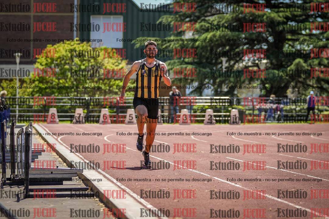 Fotos de los 200 m llanos de varones