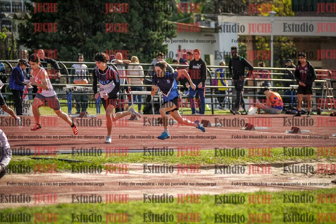 Fotos de los 100 m llanos de varones