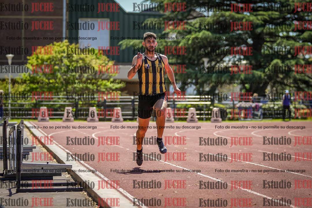 Fotos de los 200 m llanos de varones