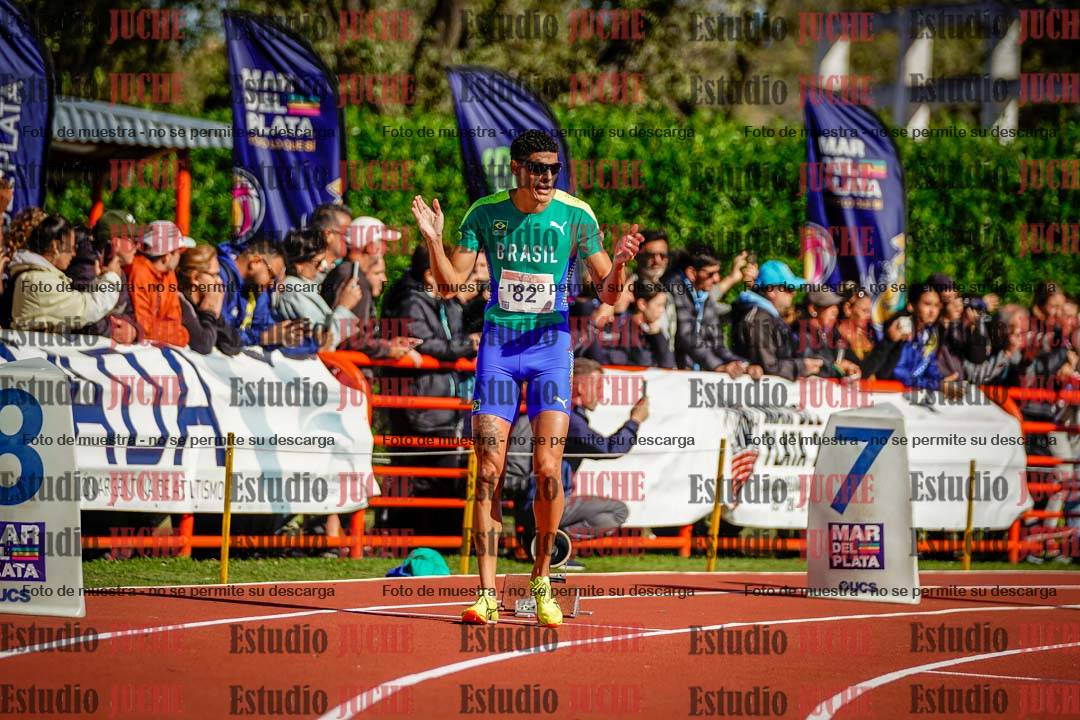 Fotos de los 400 m llanos de varones - FINAL