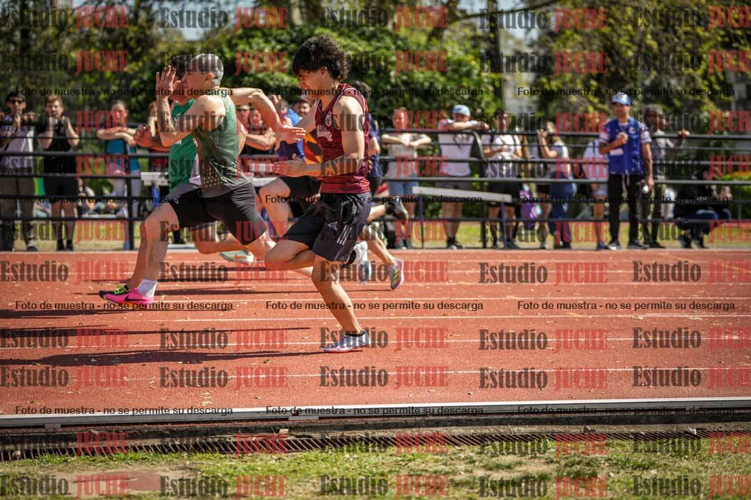 Fotos de los 100 m llanos de varones
