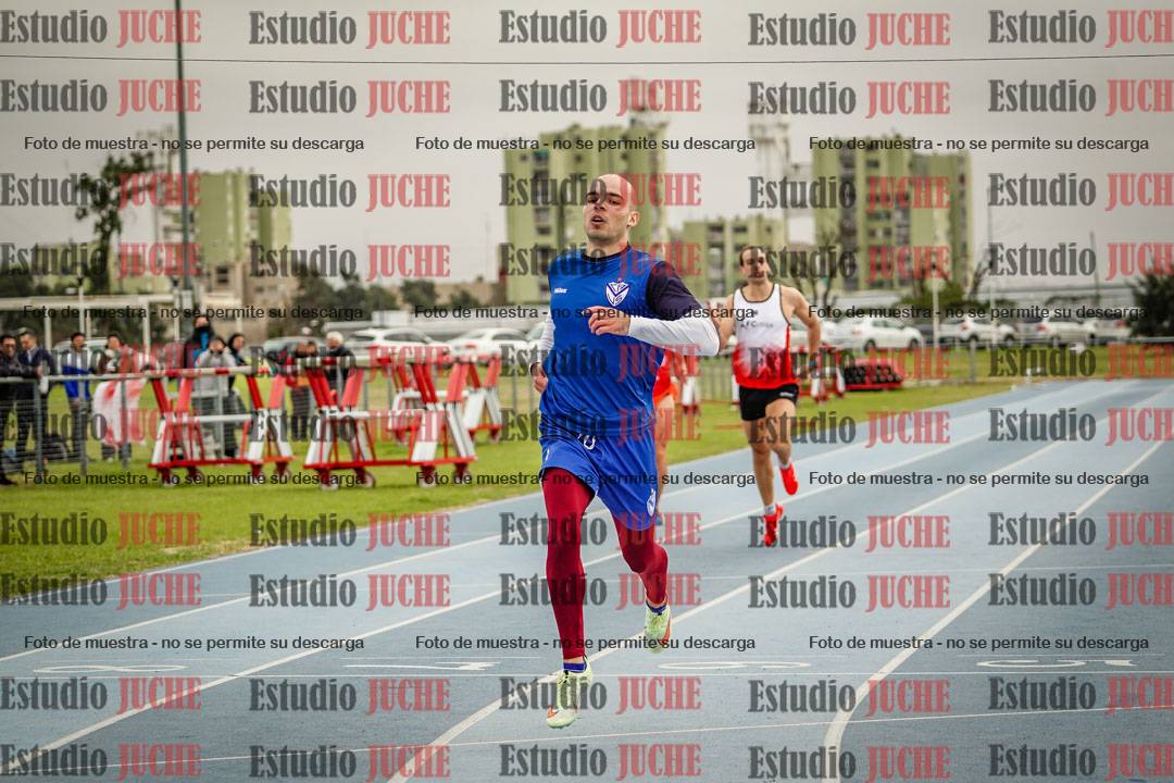 Fotos de los 400 m llanos de varones