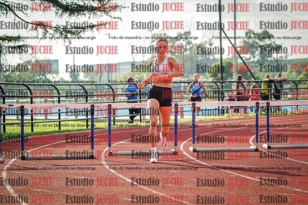 Fotos de los 400 m con vallas de mujeres