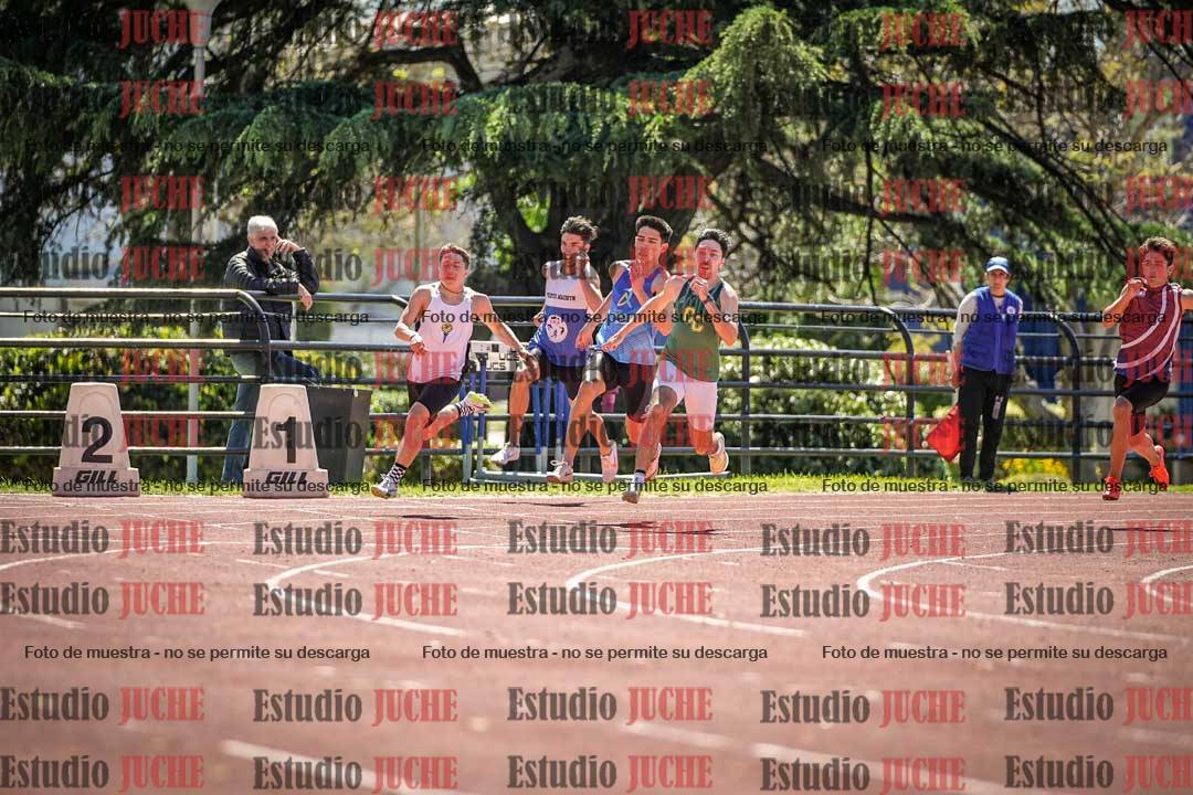 Fotos de los 200 m llanos de varones