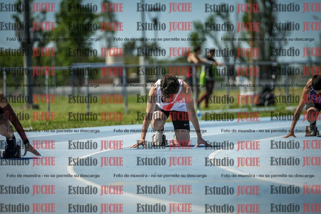 Fotos de los 200 m llanos de varones