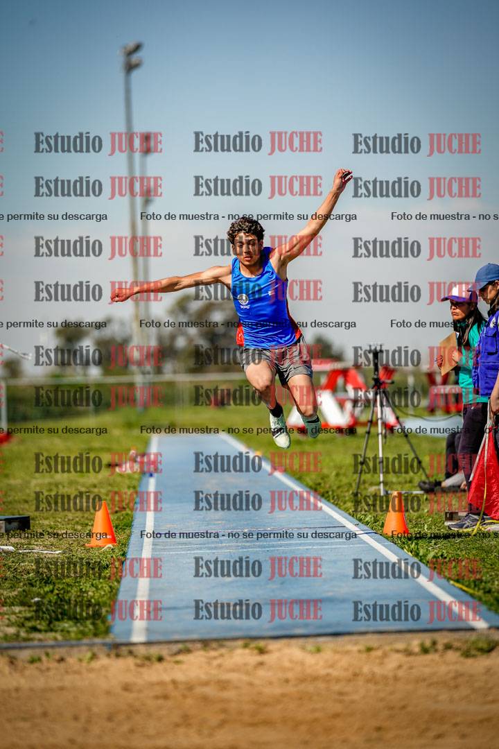 Fotos del salto triple de varones