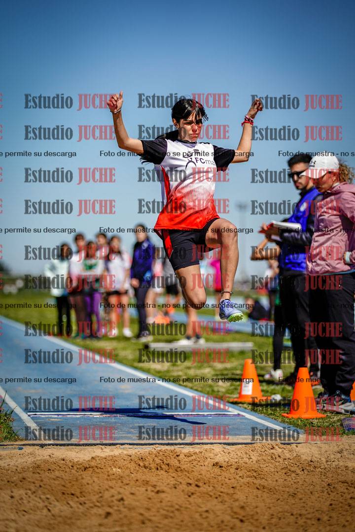 Fotos del salto en largo de mujeres - U15