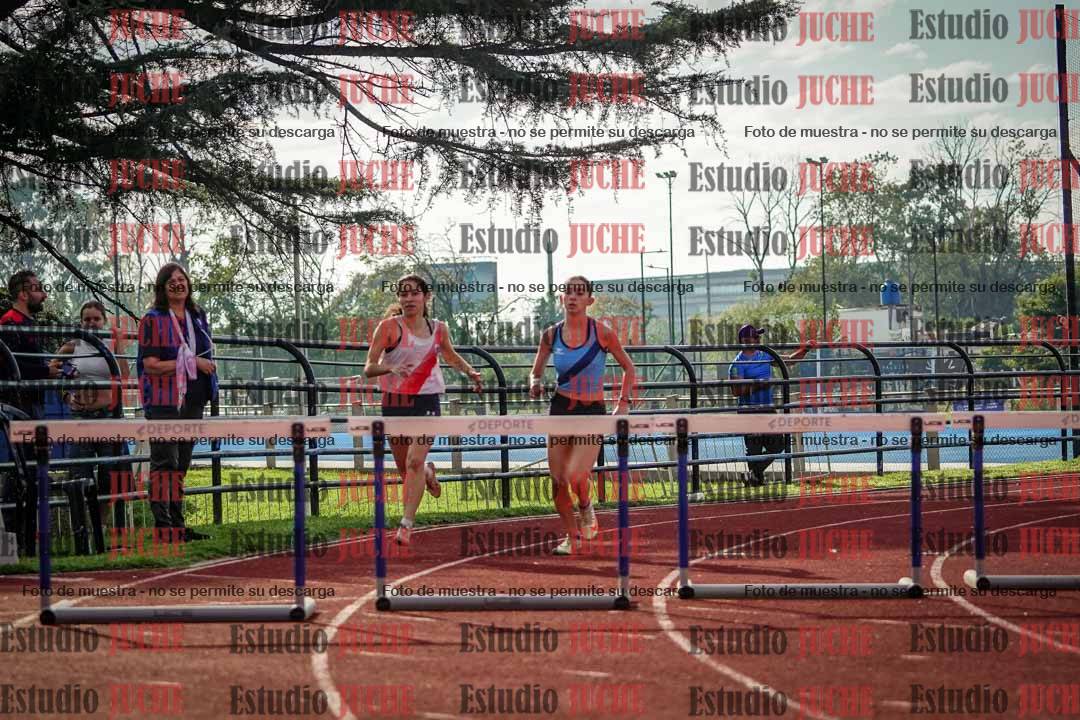 Fotos de los 400 m con vallas de mujeres