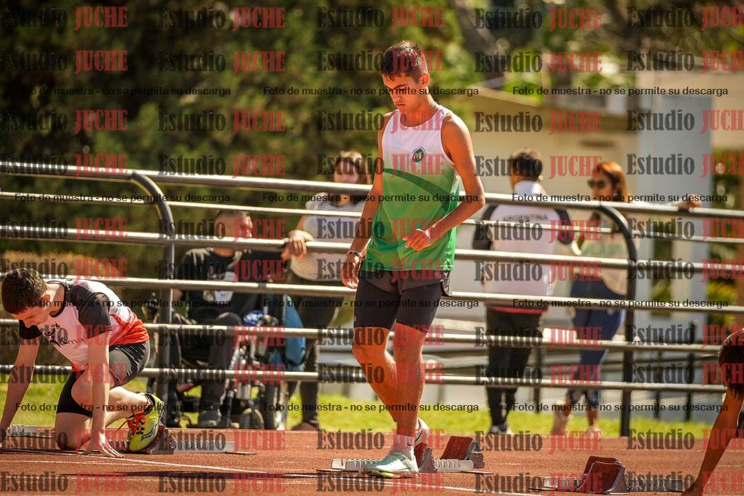 Fotos de los 100 m llanos de varones