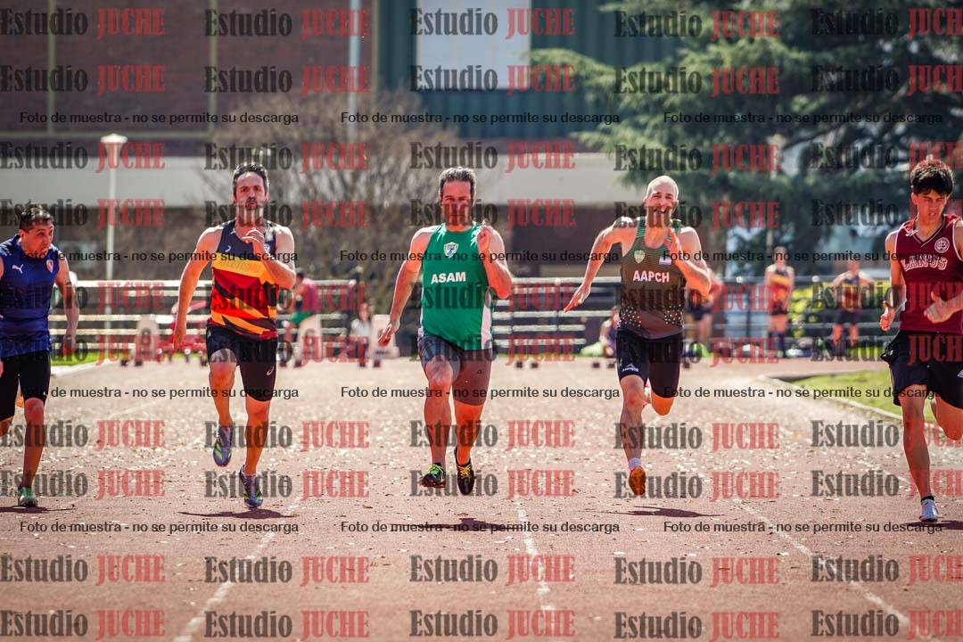 Fotos de los 100 m llanos de varones