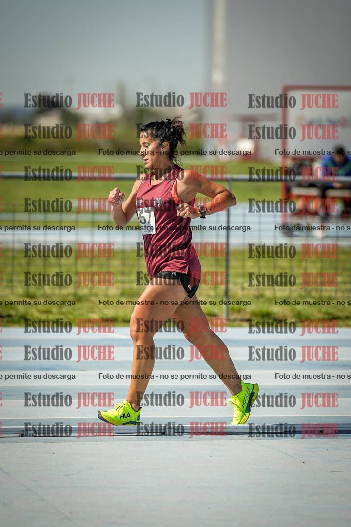 Fotos de los 5000 m de mujeres y varones - serie 2