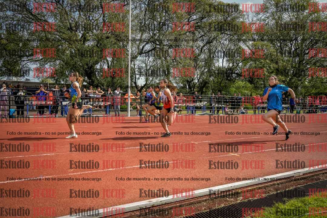 Fotos de los 80 m llanos de mujeres