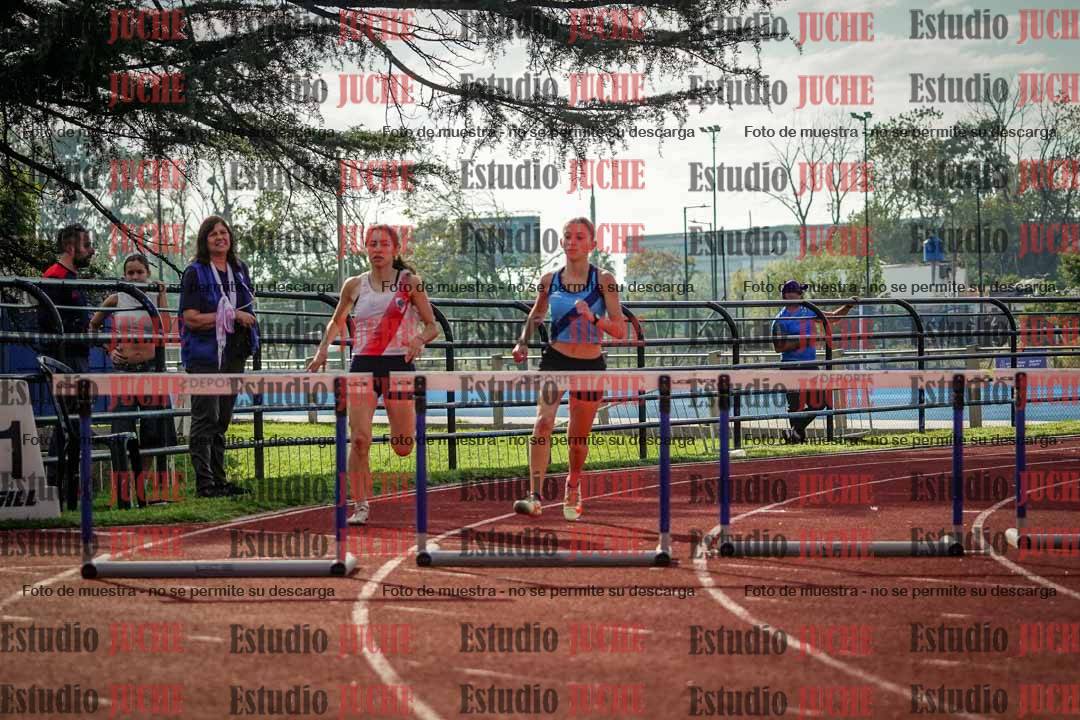 Fotos de los 400 m con vallas de mujeres