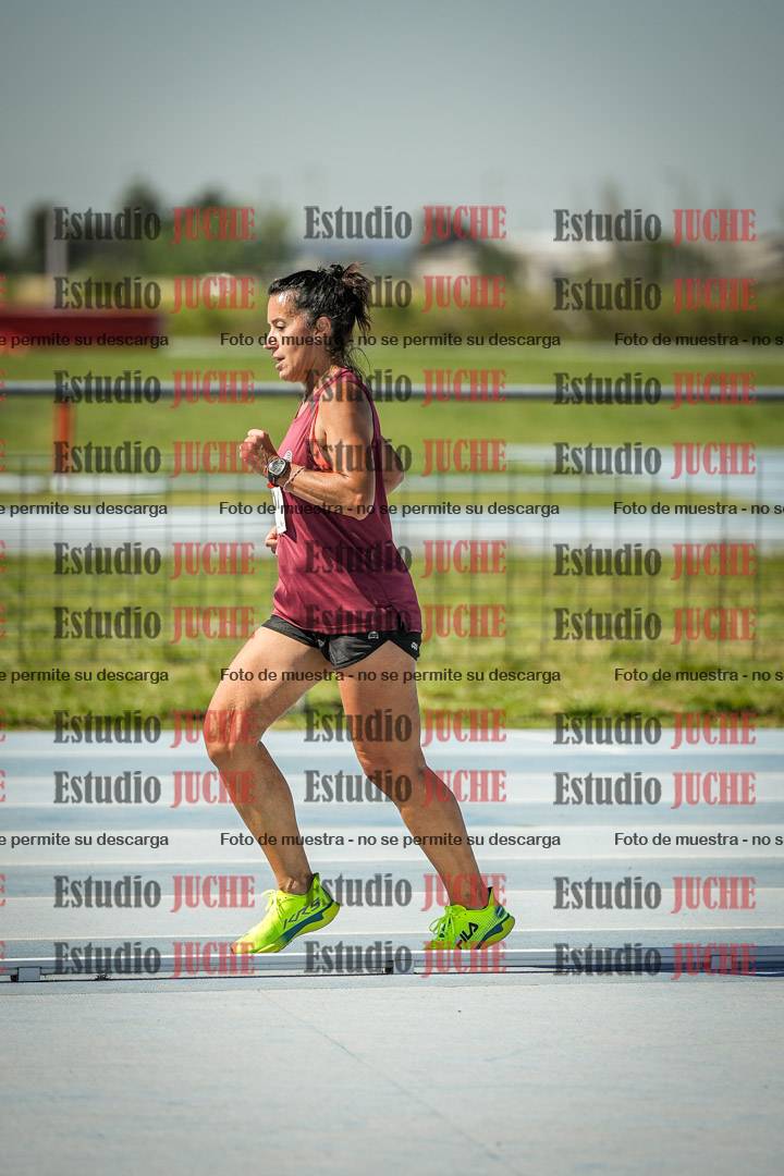 Fotos de los 5000 m de mujeres y varones - serie 2