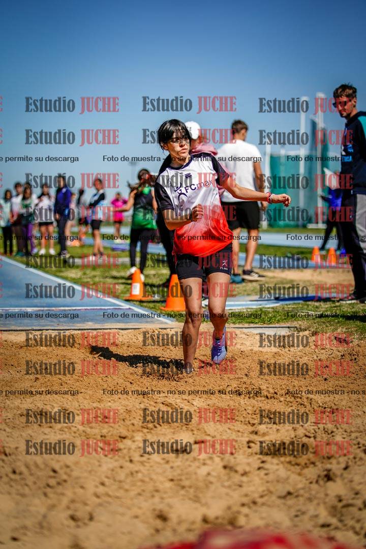 Fotos del salto en largo de mujeres - U15