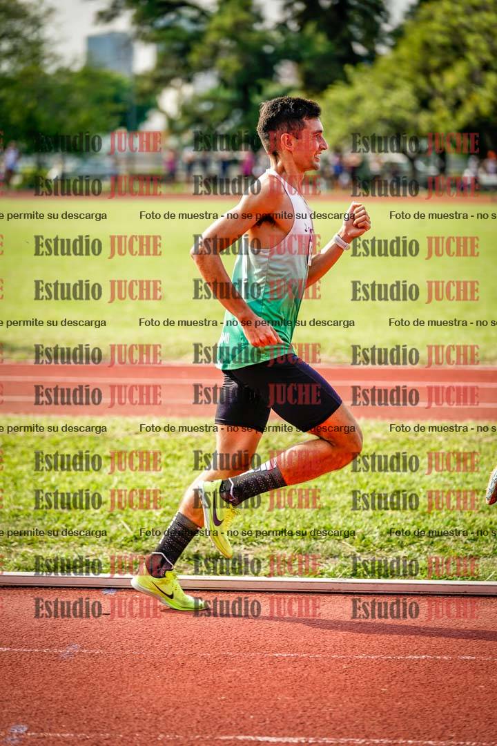 Fotos de los 3000 m llanos de varones
