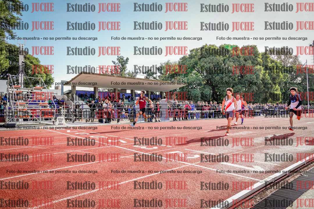 Fotos de los 100 m llanos de varones