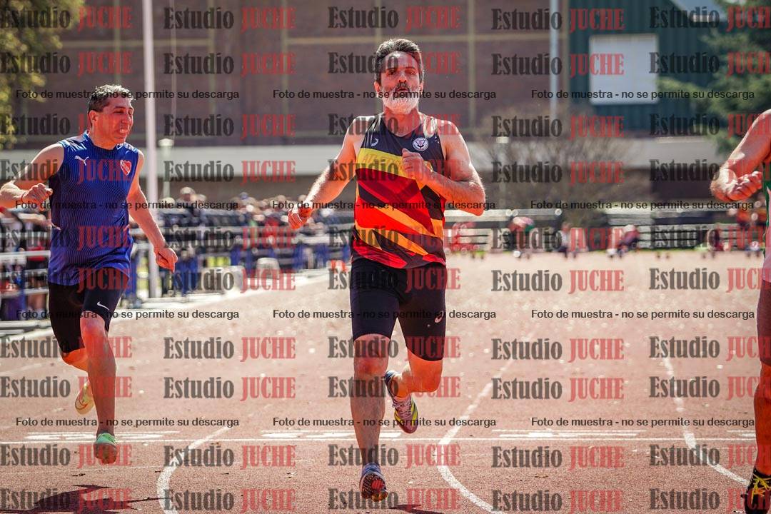 Fotos de los 100 m llanos de varones
