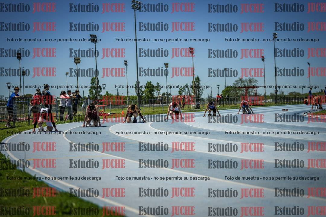 Fotos de los 200 m llanos de varones