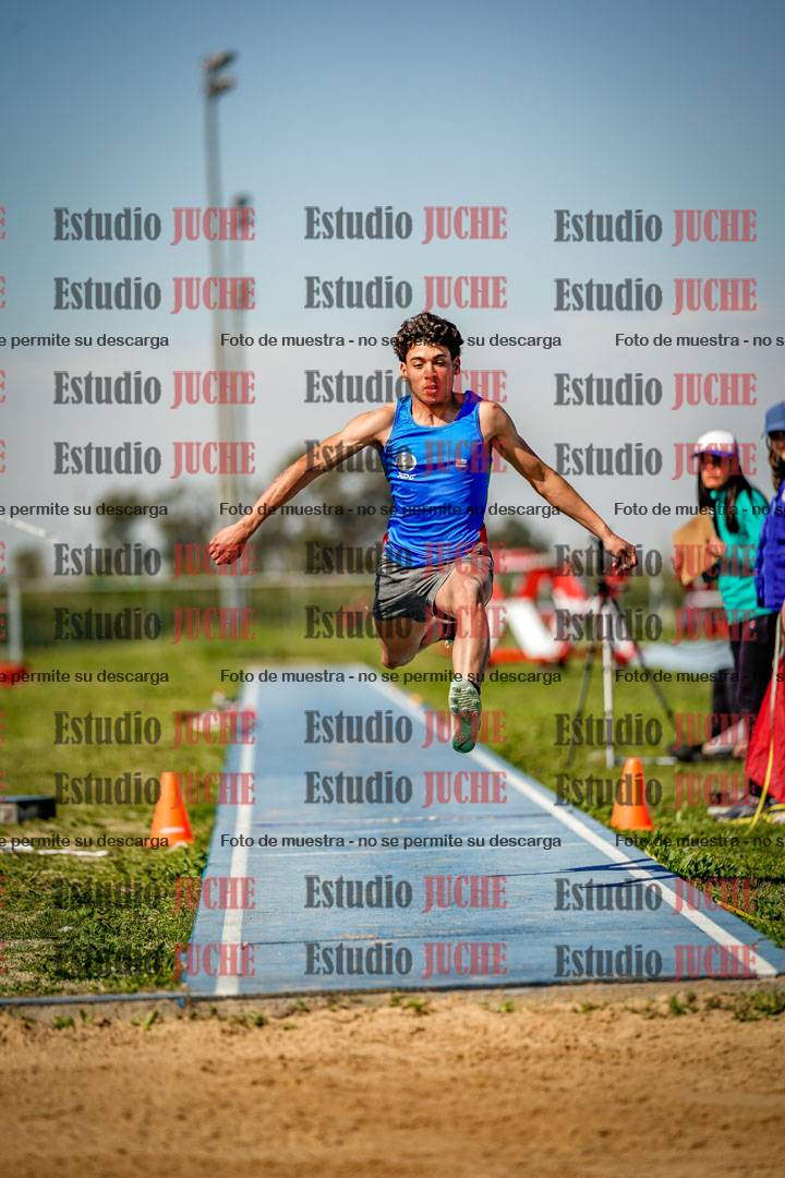 Fotos del salto triple de varones