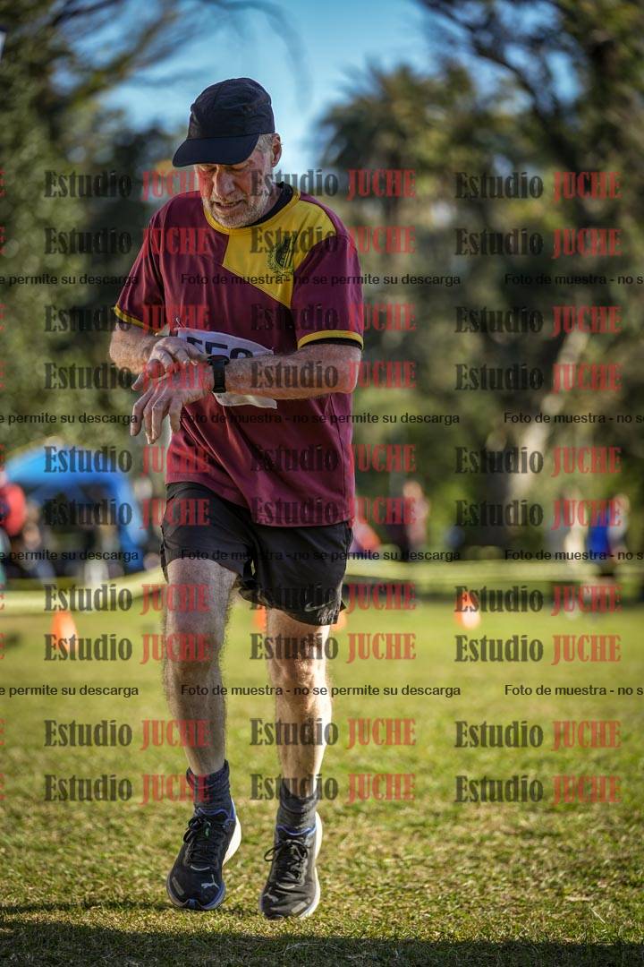 Fotos de la llegada del cross de 4000 m - varones