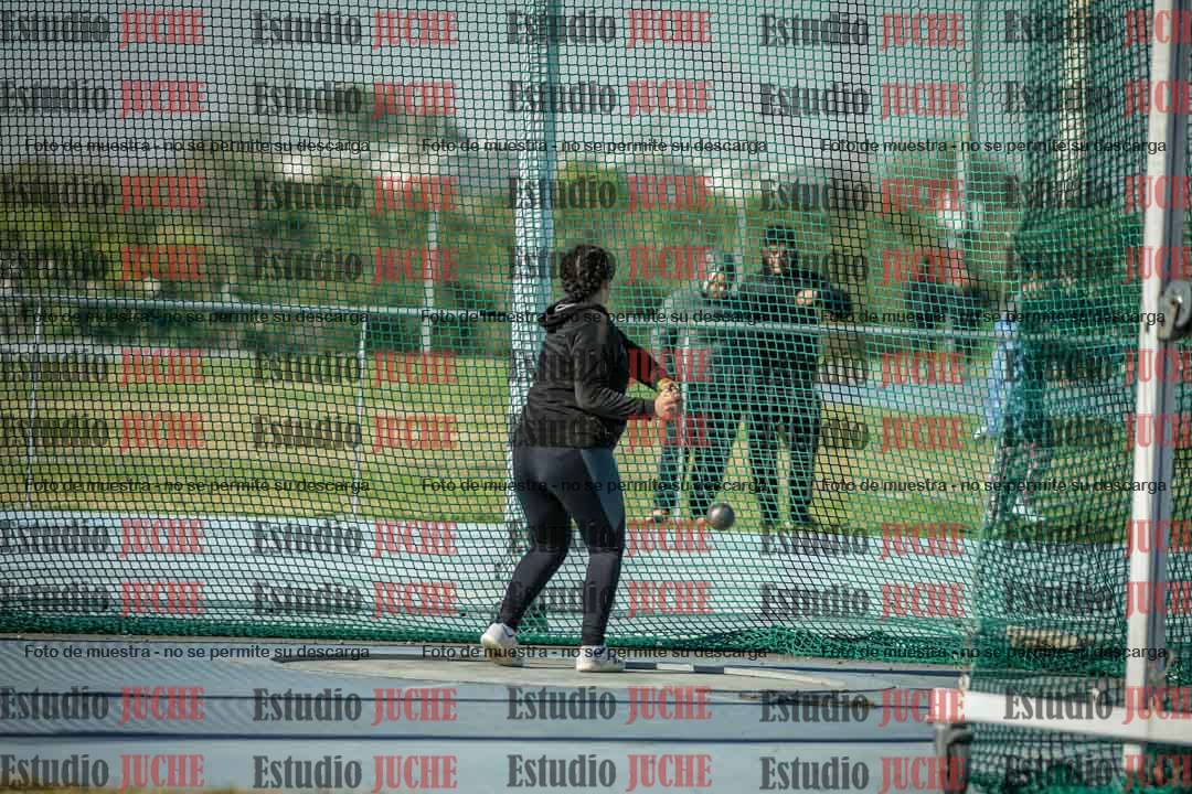 Fotos del lanzamiento de martillo de mujeres