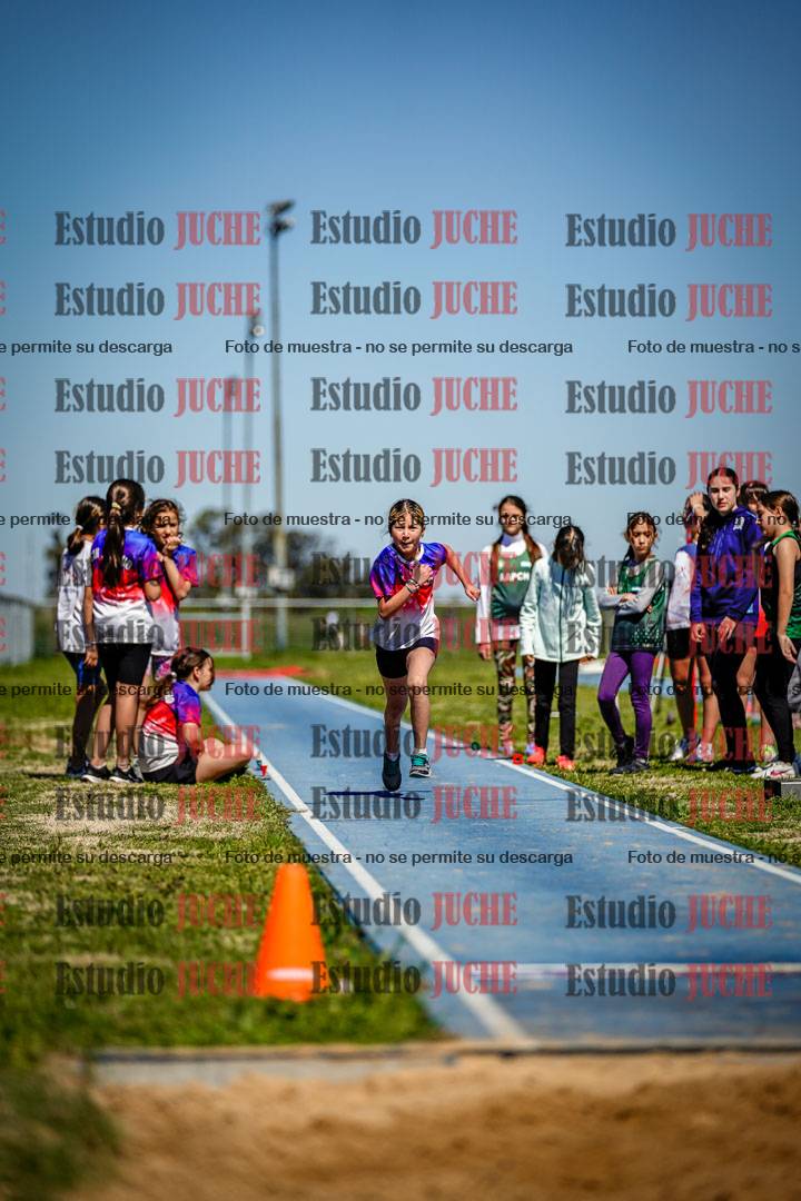Fotos del salto en largo de mujeres - U15