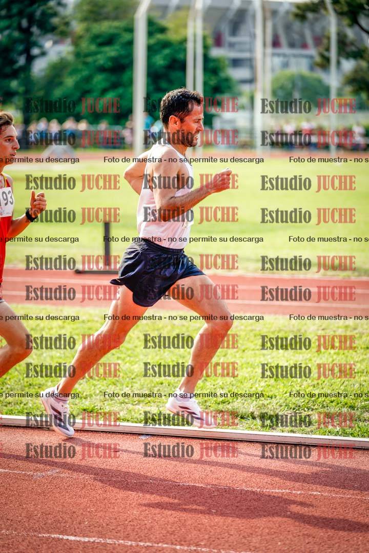 Fotos de los 3000 m llanos de varones
