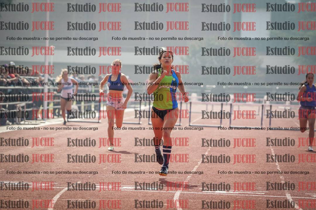 Fotos de los 400 m con vallas de mujeres