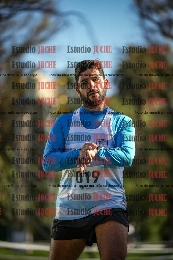 Fotos de la llegada del cross de 4000 m - varones