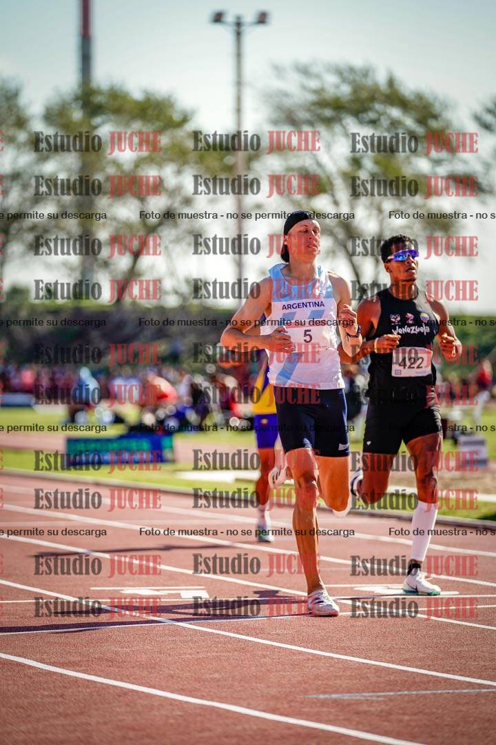 Fotos de los 400 m llanos de varones