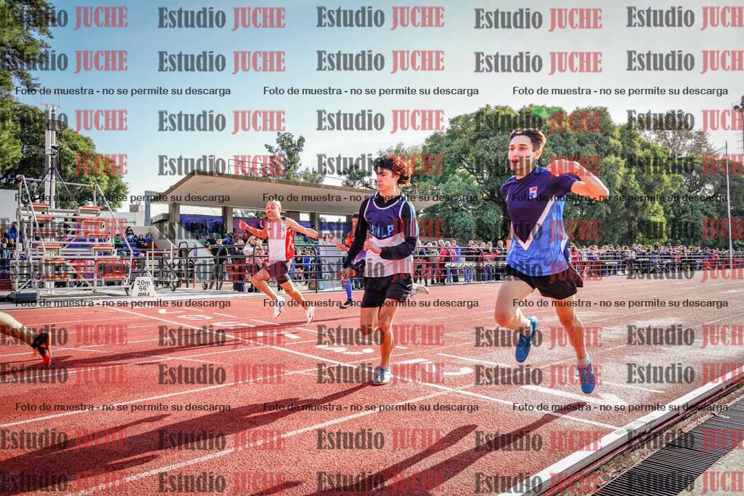 Fotos de los 100 m llanos de varones