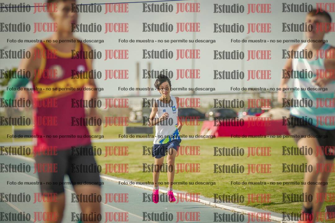 Fotos de los 400 m llanos de varones