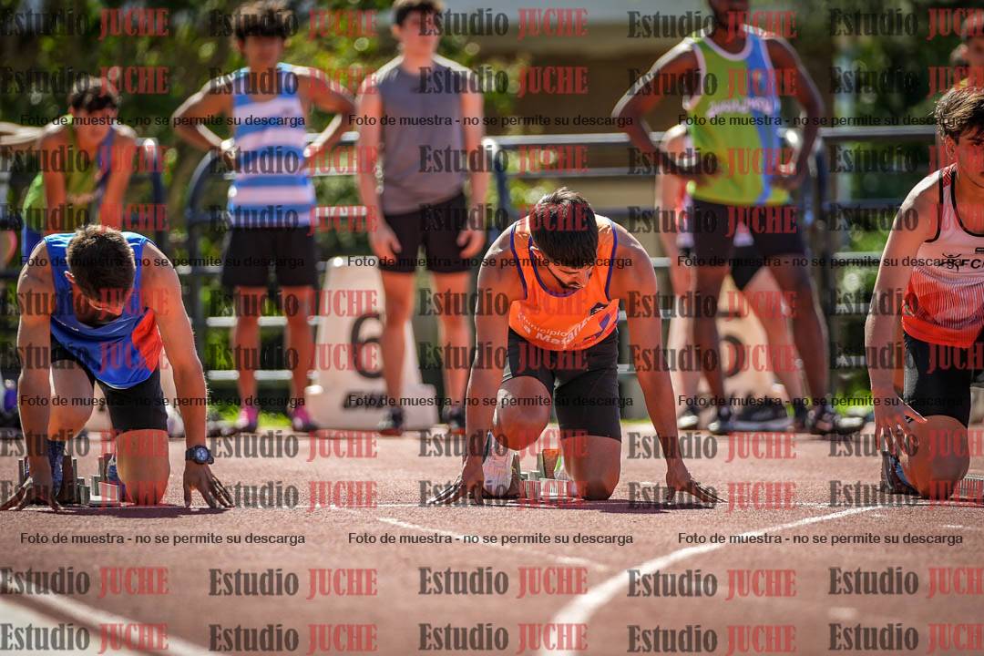 Fotos de los 100 m llanos de varones