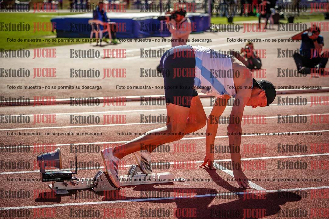 Fotos de los 400 m llanos de varones - FINAL