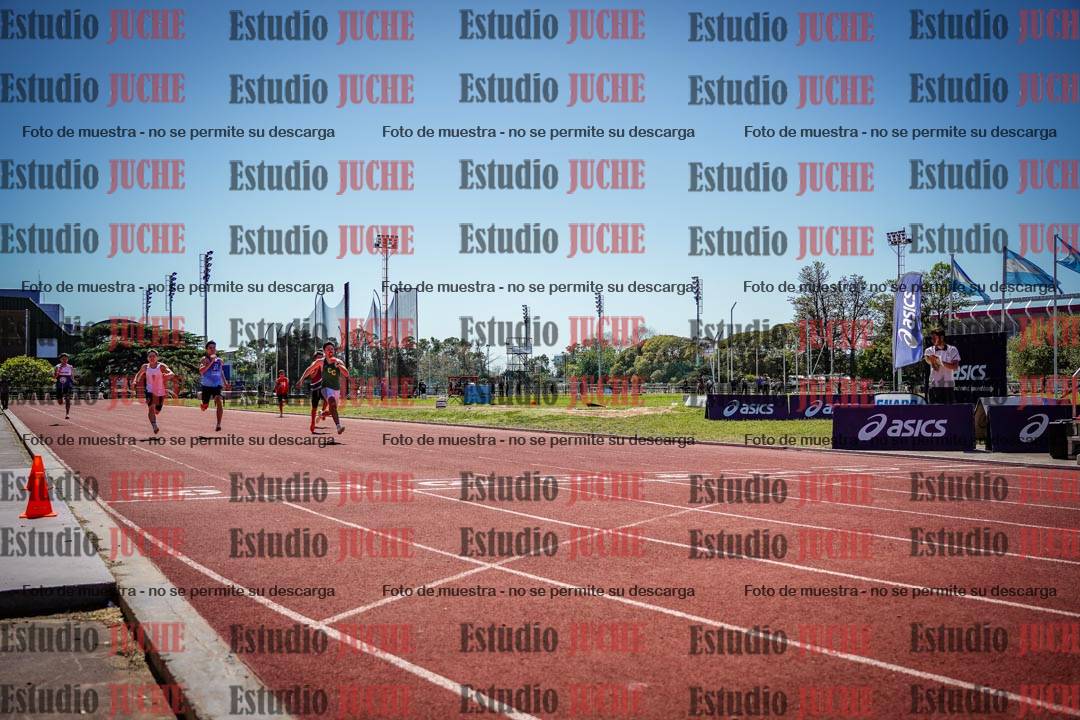 Fotos de los 200 m llanos de varones