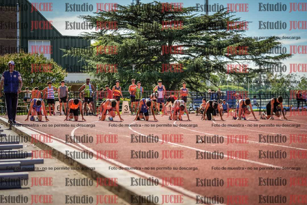 Fotos de los 100 m llanos de varones