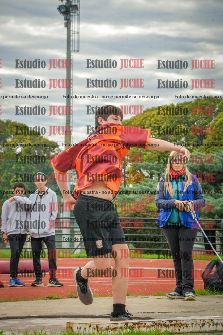 Fotos del lanzamiento de bala de varones
