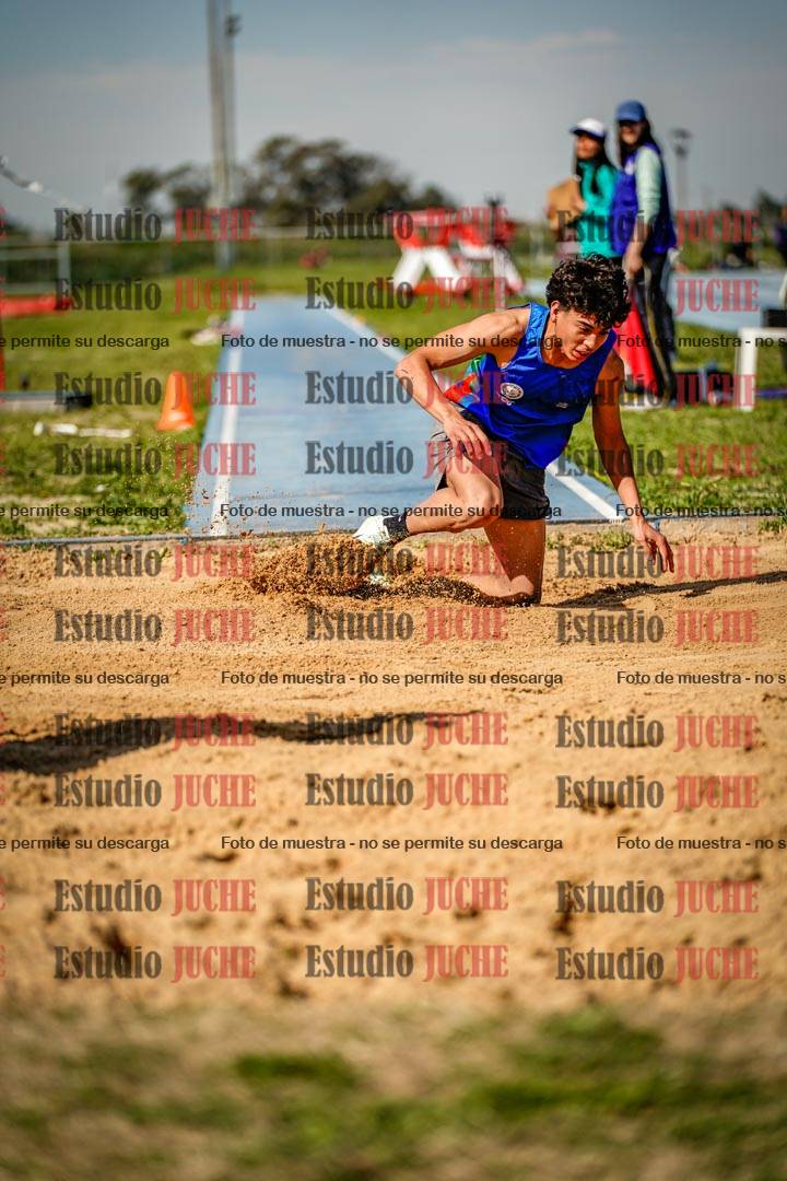 Fotos del salto triple de varones
