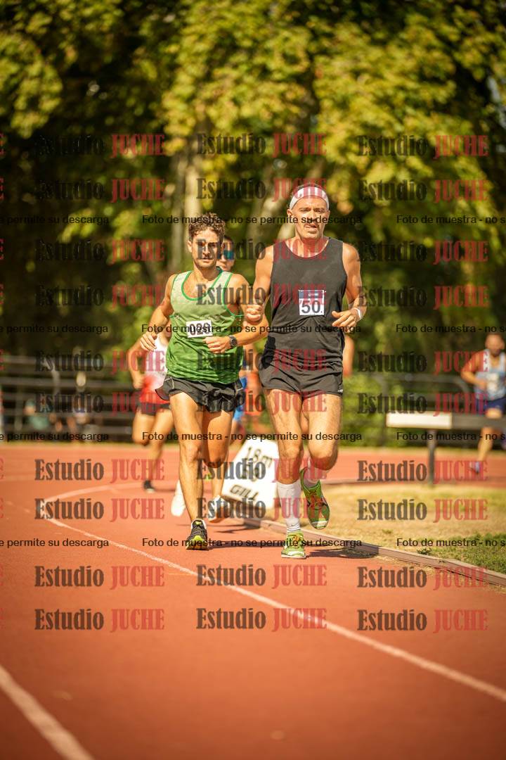 Fotos de los 3000 m llanos de varones