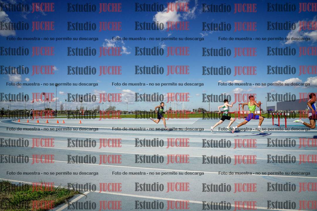 Fotos de los 200 m llanos de varones