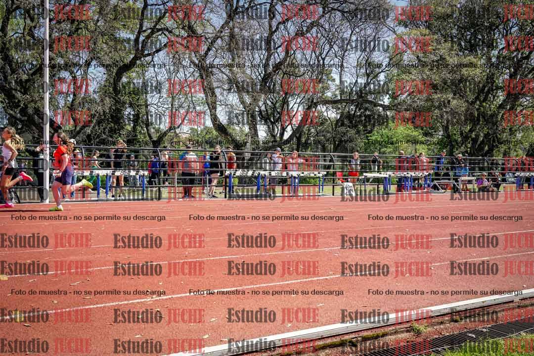 Fotos de los 80 m llanos de mujeres