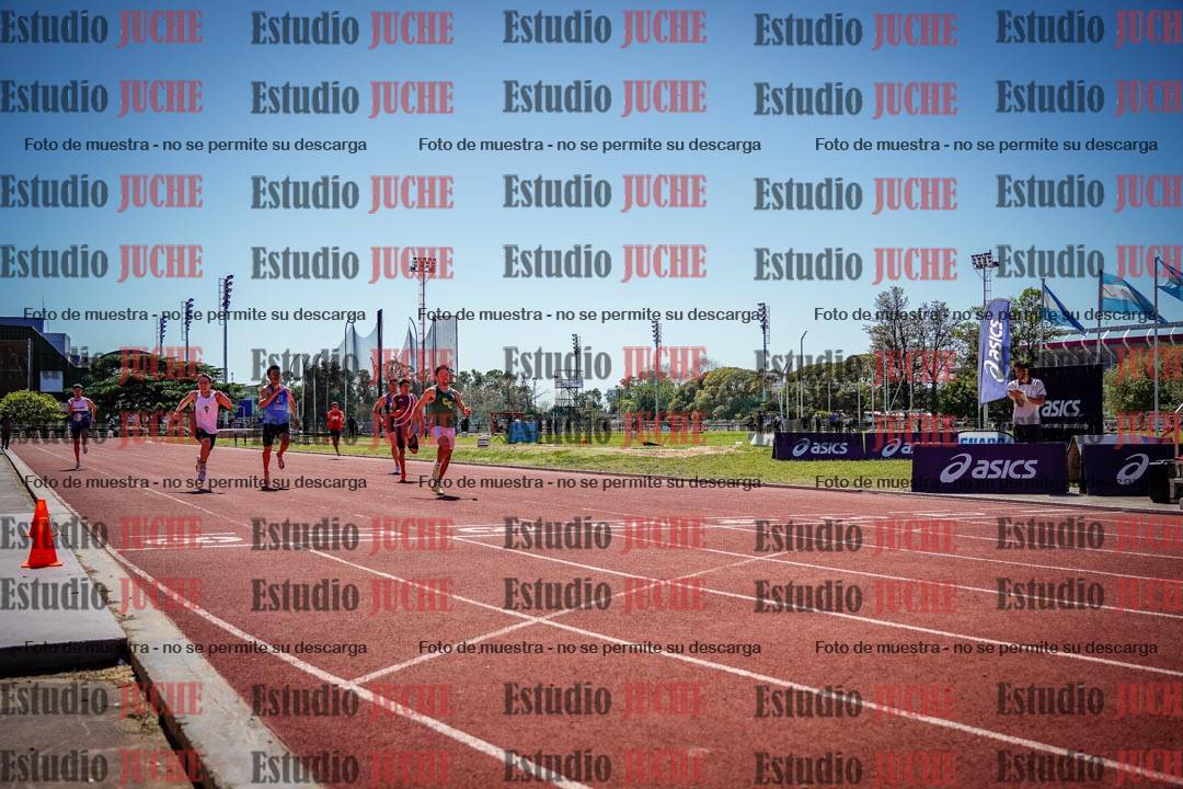 Fotos de los 200 m llanos de varones