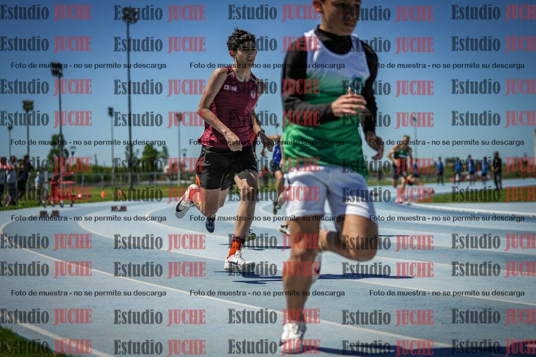 Fotos de los 200 m llanos de varones