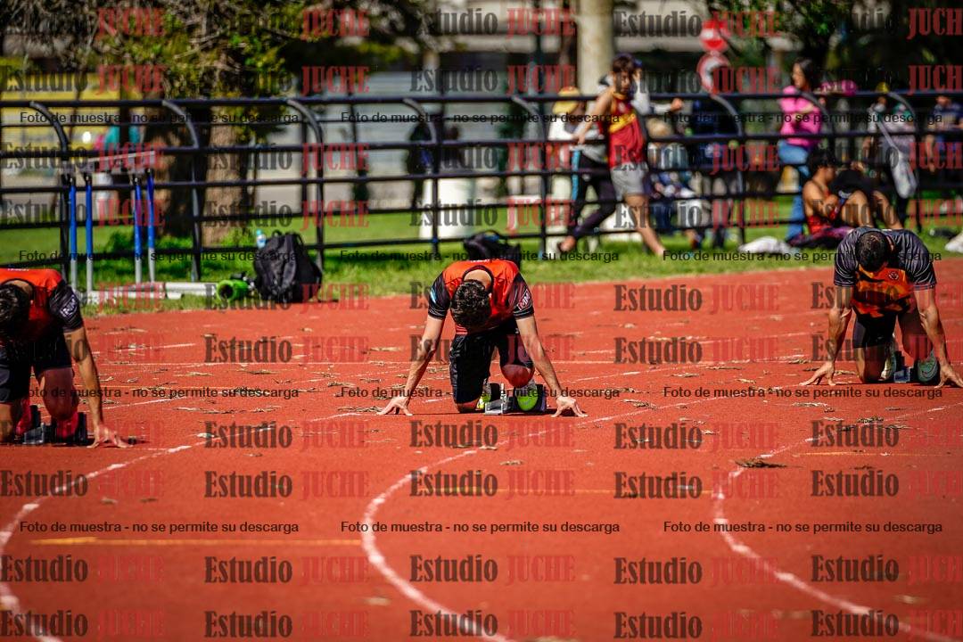 Fotos de los 200 m llanos de varones
