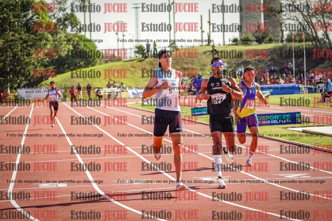 Fotos de los 400 m llanos de varones