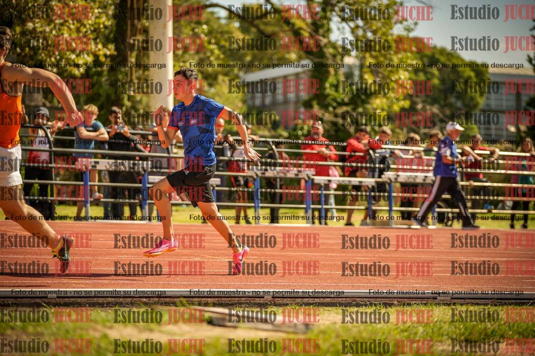 Fotos de los 100 m llanos de varones