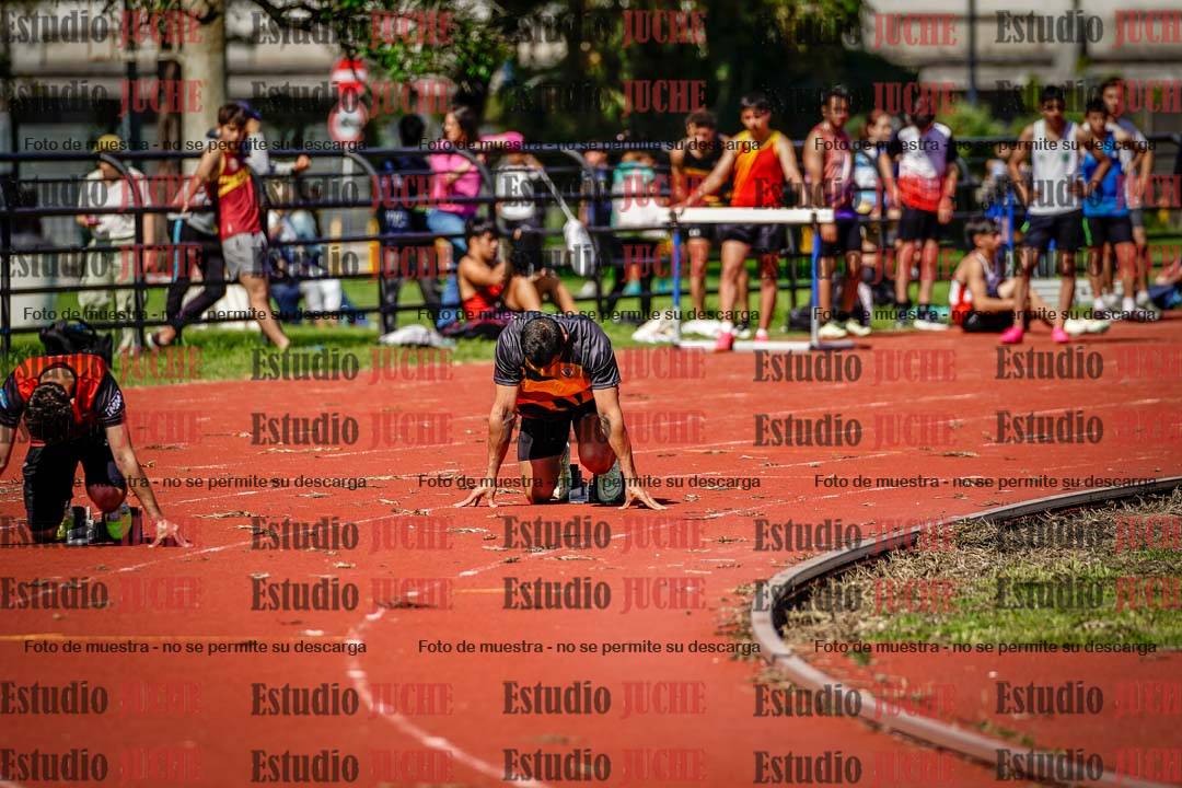 Fotos de los 200 m llanos de varones