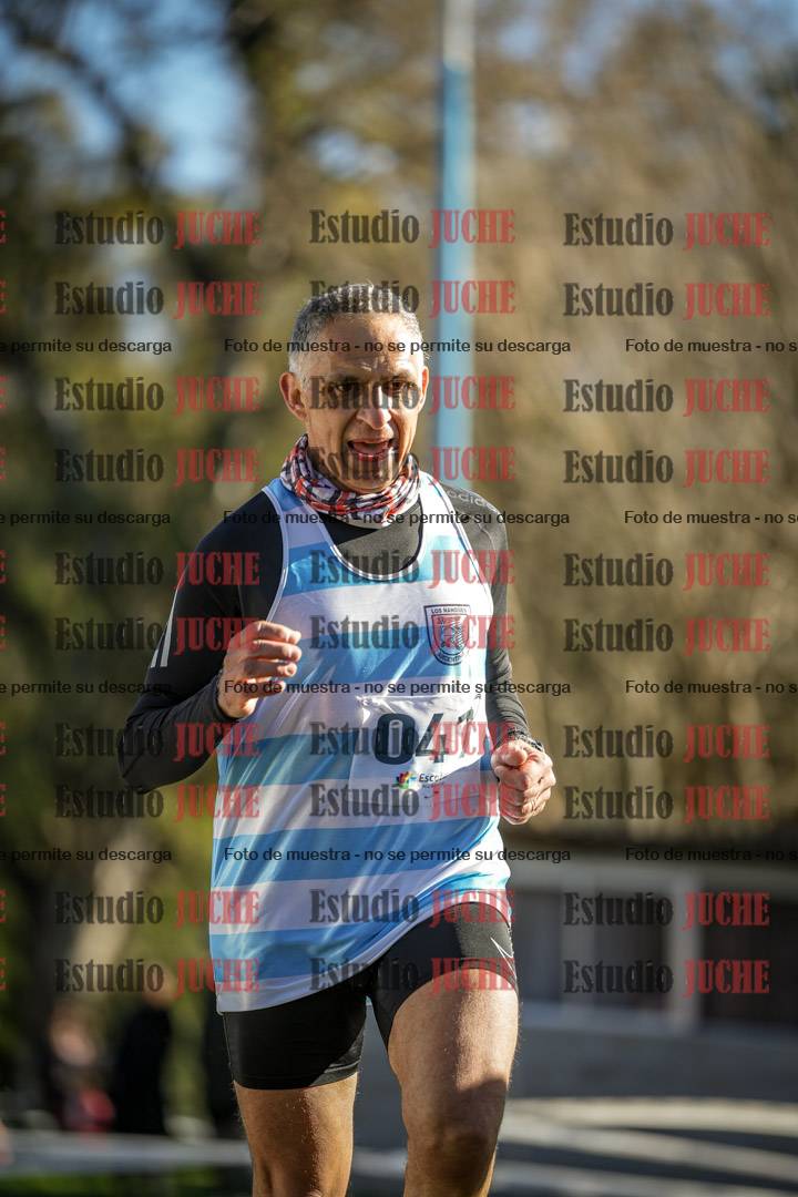 Fotos de la llegada del cross de 4000 m - varones